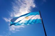 Argentina busca volunt&aacute;rios entre 24 e os 50 anos para morar de gra&ccedil;a perto da praia