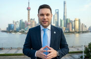 Secret&aacute;rio de Educa&ccedil;&atilde;o, Lucas Bitencourt participa de imers&atilde;o educacional na China