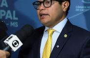 Papy aponta 12 interessados em cinco vagas na CPI do Tapa-Buraco