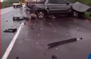 Em Rio Verde, acidente entre picape e carreta deixa 2 v&iacute;timas na BR-163