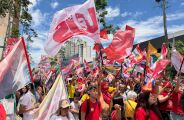 Apoiadores de Lula marcam presen&ccedil;a durante ato em Campo Grande