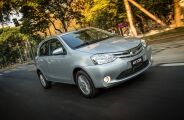 Etios 2017 atende pedido de consumidor e inova no conforto