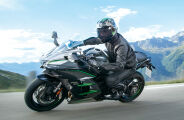 A Ninja H2 SX SE+, a sport-touring mais avan&ccedil;ada j&aacute; produzida pela Kawasaki