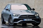 Mercedes-Benz Classe C300 chega ao Brasil