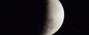 Eclipse parcial da Lua ser&aacute; visto em Mato Grosso do Sul nesta quinta-feira 