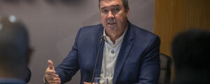 Riedel está virtualmente reeleito em MS, traz pesquisa Correio do Estado/Ipems