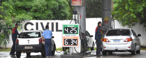 Postos de gasolina boicotam consumidores e elevam pre&ccedil;o