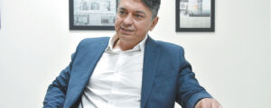 "S&oacute; existem dois caminhos: ou devolver a concess&atilde;o, ou decretar a caducidade"