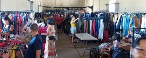 Evento re&uacute;ne 60 brech&oacute;s com 25 mil itens a partir de R$ 2,00