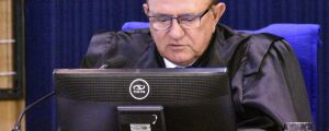 Ju&iacute;zes e promotores obt&ecirc;m ajuda do TCE para recuperarem supersal&aacute;rios