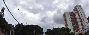 Frente fria chega a MS com ventos acima de 70 km/h, granizo e queda de temperatura