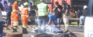 Motociclista morre e outro fica em estado grave ap&oacute;s acidente no Anel Vi&aacute;rio