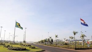 Acordo que facilita travessia de moradores da fronteira de MS com o Paraguai &eacute; promulgado