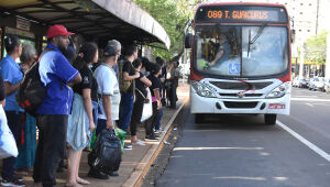 Ônibus pode entrar em greve por tempo indeterminado a partir de segunda-feira