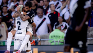 Corinthians vence Vasco e conquista tetracampeonato da Copa do Brasil