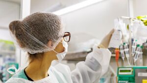 Concurso com sal&aacute;rios de at&eacute; R$ 19 mil para m&eacute;dicos em hospital universit&aacute;rio &eacute; prorrogado 