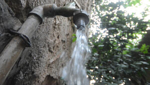 MP investiga qualidade da &aacute;gua ap&oacute;s forte odor e choque el&eacute;trico em torneira