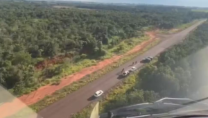 Com apoio de helic&oacute;ptero, PM mata um e prende tr&ecirc;s em &aacute;rea de mata