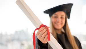 Saiba a diferen&ccedil;a, p&oacute;s e contras entre bacharelado e licenciatura para escolher a sua gradua&ccedil;&atilde;o