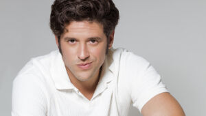 Entrevista exclusiva com o ator Lucas Queiroga, que leva o Nordeste para a "A Nobreza do Amor" 