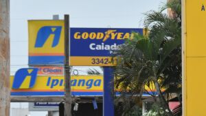 Distribuidora de combust&iacute;veis cobra do governo devolu&ccedil;&atilde;o milion&aacute;ria de ICMS