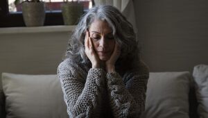 Coluna Desatando n&oacute;s: O cansa&ccedil;o invis&iacute;vel das mulheres