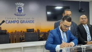 Prefeitura afasta secret&aacute;rio alvo de den&uacute;ncia de ass&eacute;dio sexual