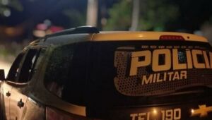 Homem amea&ccedil;a pais com faca, avan&ccedil;a contra PM e morre baleado em MS