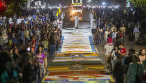 Corpus Christi re&uacute;ne 30 mil ao longo do dia em Campo Grande