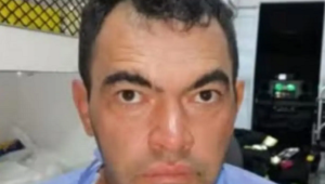 Bombeiro preso por matar esposa a marteladas foge da cadeia