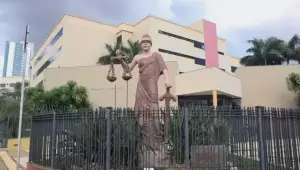 Juiz manda cart&oacute;rio dar dupla maternidade a crian&ccedil;a concebida por insemina&ccedil;&atilde;o caseira