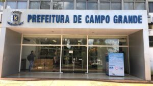 Elite do funcionalismo da Capital obt&eacute;m reajuste 1.415% maior que a plebe
