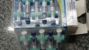 MS recebe 8,3 mil doses de vacina que amplia prote&ccedil;&atilde;o contra pneumonia