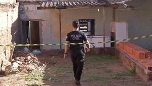 Mulher &eacute; morta a facadas pelo ex em Corumb&aacute;; defesa alega leg&iacute;tima defesa