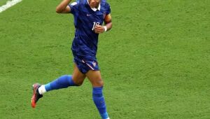 Em jogo de 10 gols, Inglaterra conquista o 3&ordm; lugar na Copa