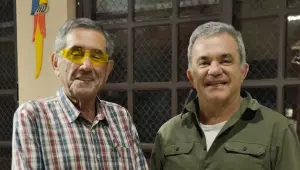 Prefeito de Porto Murtinho fecha apoio com Vander Loubet, sobrinho de rival hist&oacute;rico