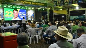 Fl&aacute;vio Bolsonaro n&atilde;o vem a MS e Riedel afirma que n&atilde;o haver&aacute; impacto na campanha