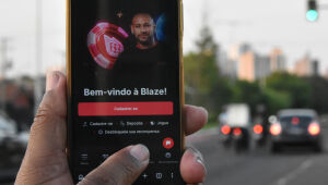V&iacute;cio em bets faz apostador perder emprego de oito anos