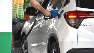 Depois de subir, gasolina volta a R$ 6,25 e redu&ccedil;&atilde;o de imposto n&atilde;o muda pre&ccedil;o em Campo Grande
