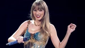 F&atilde; de Taylor Swift ser&aacute; indenizada ap&oacute;s show ser adiado em cima da hora