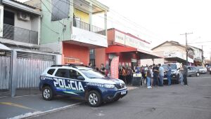 Homem mata irm&atilde; a tiro e se mata em seguida em Campo Grande