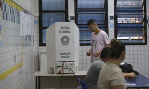 Eleitor tem at&eacute; 3 de outubro para ativar e-T&iacute;tulo antes das elei&ccedil;&otilde;es