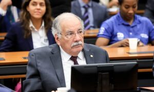 Projeto de deputado de MS quer barrar volta do horário de verão no País