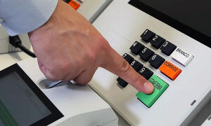 "Regular intelig&ecirc;ncia artificial reduzir&aacute; manipula&ccedil;&atilde;o do eleitor", dizem especialistas