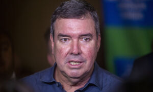 "Vou apoiar o advers&aacute;rio do presidente Lula", diz Riedel sobre elei&ccedil;&otilde;es