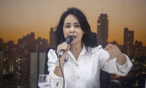 Secretária põe em dúvida o pagamento integral do 13&ordm; na Capital