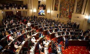 Col&ocirc;mbia vai &agrave;s urnas neste domingo para eleger Congresso e definir candidatos presidenciais