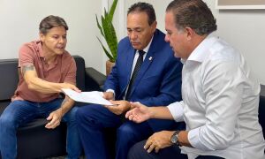 Paulo Duarte deixa presid&ecirc;ncia do PSB e encaminha filia&ccedil;&atilde;o ao PSDB 