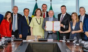 Ap&oacute;s aval de Lula, Senado aprecia empr&eacute;stimo bilion&aacute;rio para MS nesta quarta