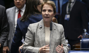 Tereza Cristina vota contra fim da escala 6x1 na CCJ do Senado